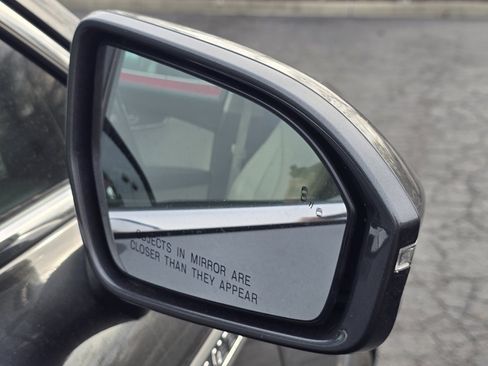 Used 2020 Lincoln Nautilus Reserve image 16