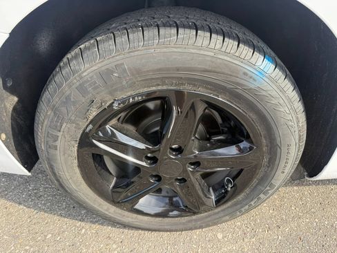 Used 2023 Chevrolet Malibu LS w/ LPO, Floor Liner Package FWD image 11
