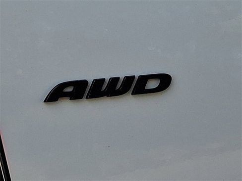 Used 2023 Chrysler 300 Touring L w/ Popular Equipment Group image 31