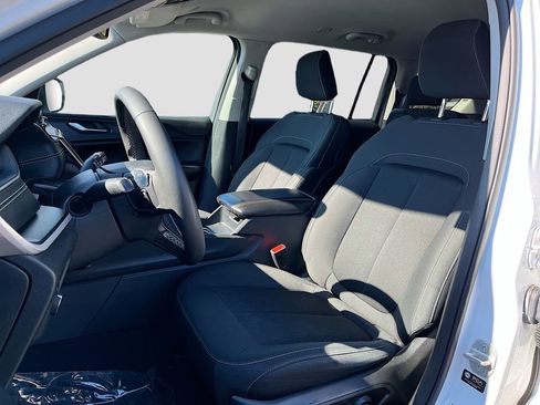 Used 2023 Jeep Grand Cherokee L Laredo image 22