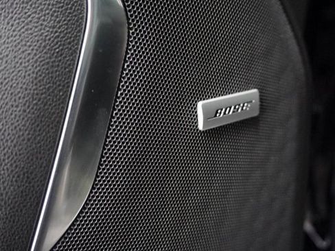 Used 2021 Chevrolet Tahoe Premier w/ Premium Package image 13