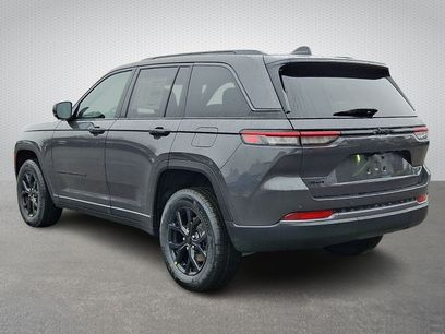 New 2026 Jeep Grand Cherokee Altitude