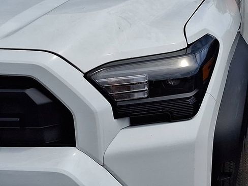 Used 2025 Toyota 4Runner SR5 image 4