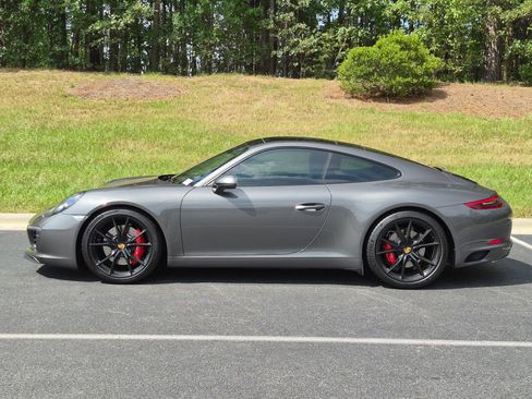 Certified 2017 Porsche 911 Carrera S RWD image 2