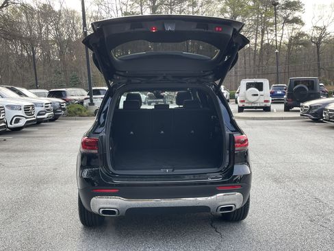 Certified 2022 Mercedes-Benz GLB 250 4MATIC image 9