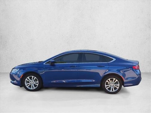 Used 2016 Chrysler 200 Limited FWD image 6
