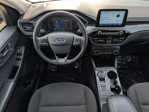 Certified 2024 Ford Escape Active FWD image 19