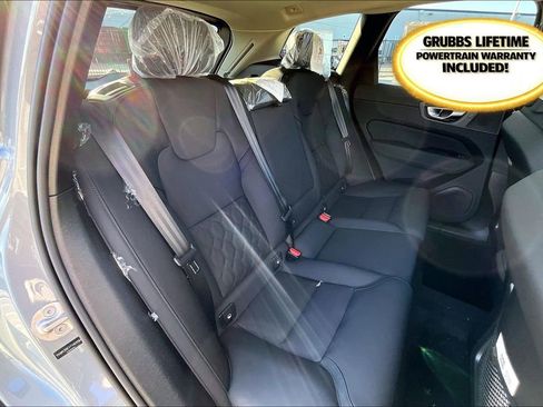New 2026 Volvo XC60 B5 Plus w/ Climate Package image 18