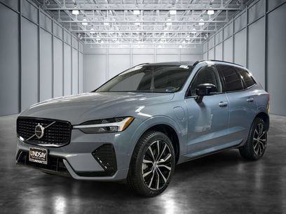 Used 2023 Volvo XC60 T8 Plus w/ Climate Package