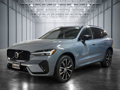 Used 2023 Volvo XC60 T8 Plus w/ Climate Package AWD/4WD image 1