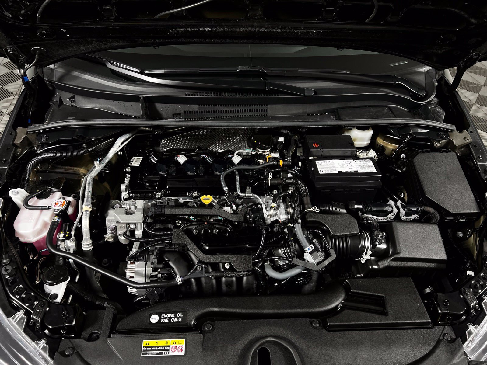 Certified 2025 Toyota Corolla LE FWD image 9