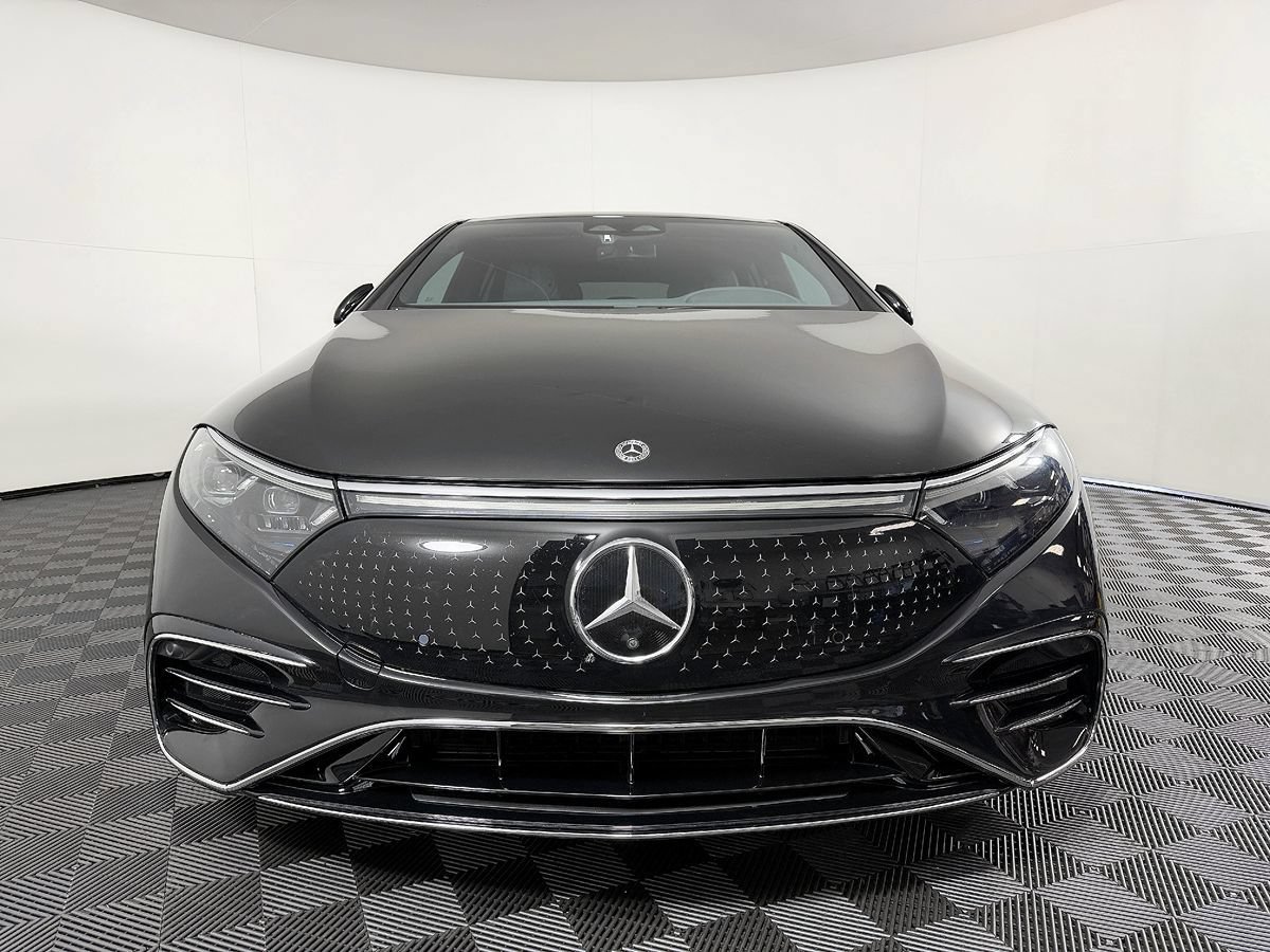 Used 2022 Mercedes-Benz EQS 580 4MATIC Sedan image 4