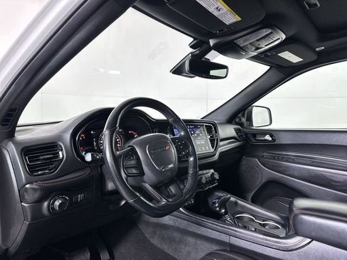 Used 2024 Dodge Durango GT RWD image 10