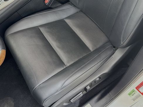 Used 2020 Lexus RX 350L FWD w/ Premium Package image 21