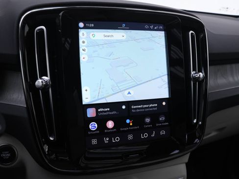 New 2026 Volvo XC40 B5 Plus w/ Protection Package Premier image 11