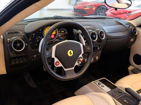 Used 2008 Ferrari F430 Spider RWD image 6
