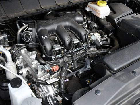 Used 2025 Nissan Pathfinder Rock Creek AWD/4WD image 22