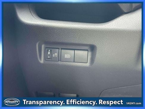 Certified 2025 Toyota RAV4 XLE AWD/4WD image 21