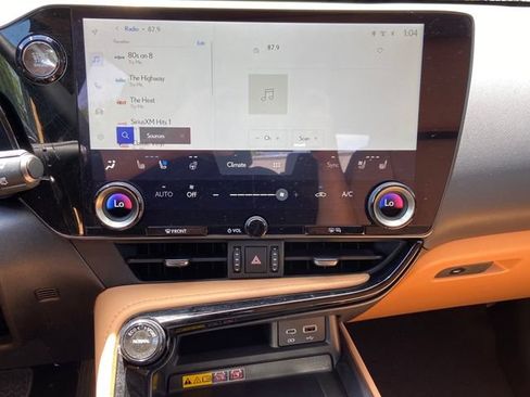 Certified 2025 Lexus NX 350 AWD w/ Accessory Package (2T) image 21