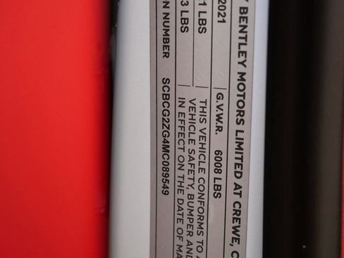 Used 2021 Bentley Continental GT image 24