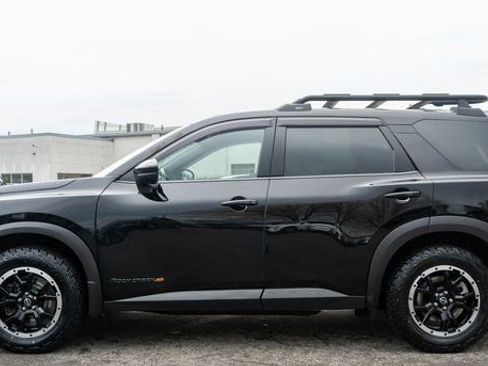 Used 2023 Nissan Pathfinder Rock Creek AWD/4WD image 9