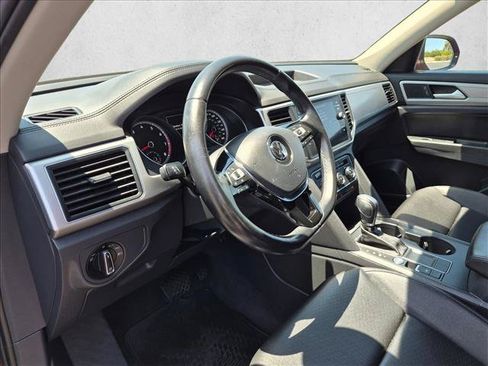 Used 2018 Volkswagen Atlas SE FWD image 10