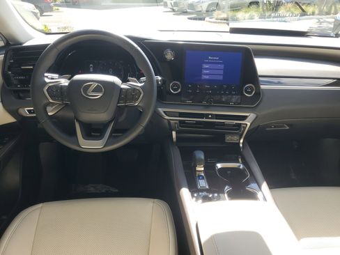 Certified 2024 Lexus RX 350 FWD w/ Technology Package image 10