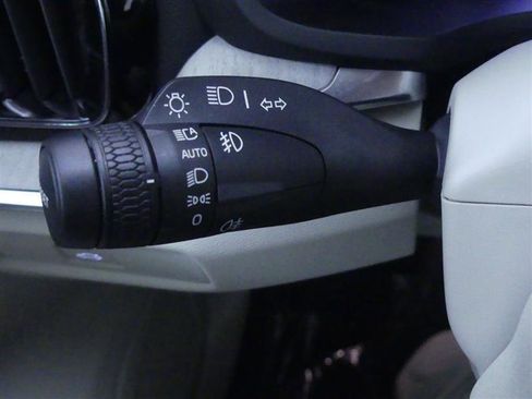 Used 2024 Volvo S60 B5 Plus AWD/4WD image 19