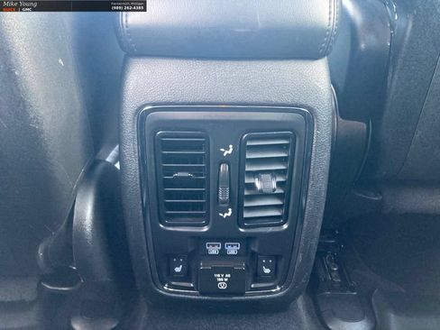 Used 2014 Dodge Durango Limited w/ Premium Group AWD/4WD image 21