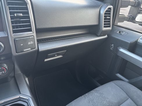 Used 2019 Ford F150 XLT w/ Equipment Group 302A Luxury AWD/4WD image 26