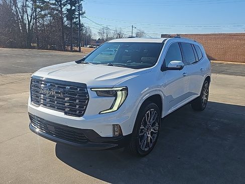 New 2026 GMC Acadia Denali Ultimate image 4