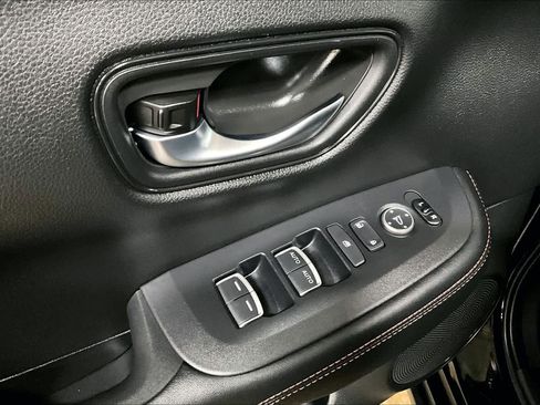 Used 2024 Honda HR-V Sport image 31