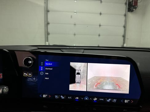 New 2026 Chevrolet Traverse RS image 39