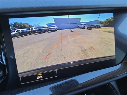 Used 2023 Buick Envision Essence image 28