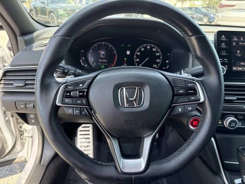 Used 2018 Honda Accord Sport image 42