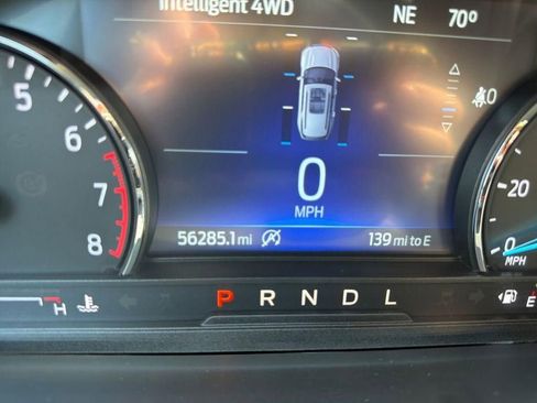 Used 2023 Ford Explorer XLT w/ Equipment Group 202A AWD/4WD image 15