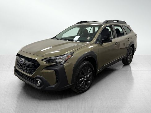 Certified 2025 Subaru Outback Onyx Edition w/ Popular Package #2 image 2