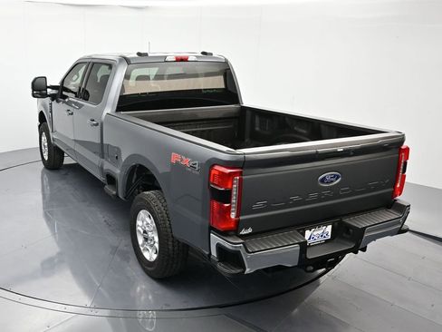 New 2026 Ford F250 XLT w/ XLT Premium Package image 38