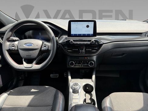 Used 2023 Ford Escape ST-Line FWD image 2
