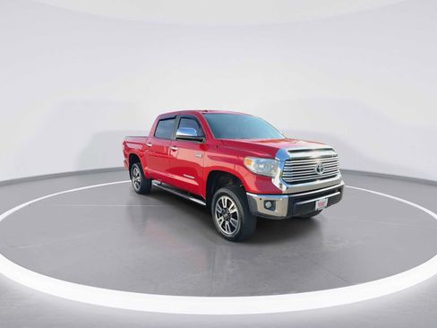 Used 2017 Toyota Tundra Limited w/ Limited Premium Package AWD/4WD image 2