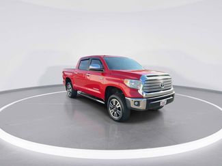 Used 2017 Toyota Tundra Limited w/ Limited Premium Package AWD/4WD video 2