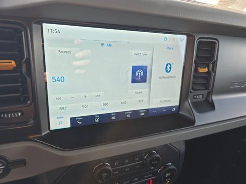 Used 2021 Ford Bronco Badlands image 35