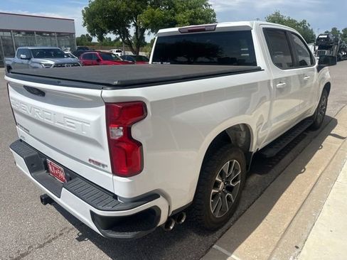 Used 2022 Chevrolet Silverado 1500 RST RWD image 4