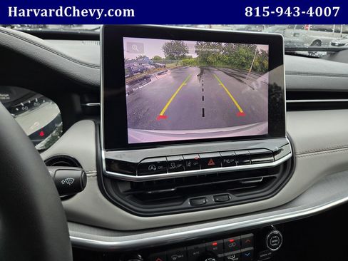 Used 2024 Jeep Compass Limited AWD/4WD image 7