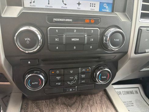 Used 2017 Ford F350 Lariat w/ Chrome Package AWD/4WD image 22