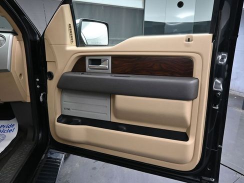Used 2012 Ford F150 Lariat w/ Lariat Chrome Pkg AWD/4WD image 16