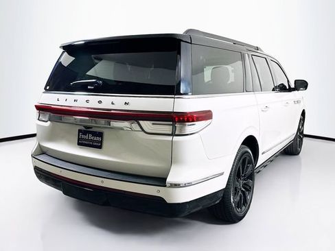 Certified 2023 Lincoln Navigator L Black Label AWD/4WD image 10