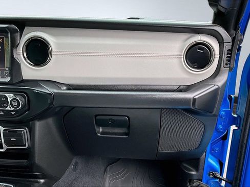 Used 2023 Jeep Wrangler High Altitude image 17