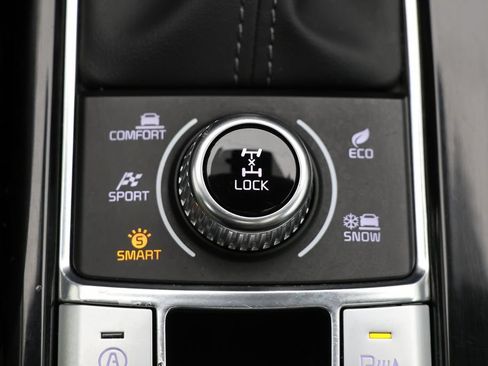 Used 2025 Kia Telluride S AWD/4WD image 26