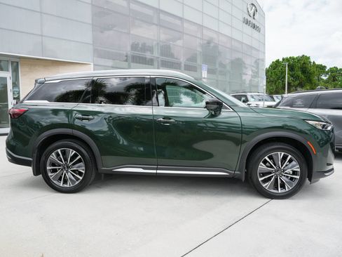 Certified 2026 INFINITI QX60 Luxe w/ Cargo Package FWD image 23